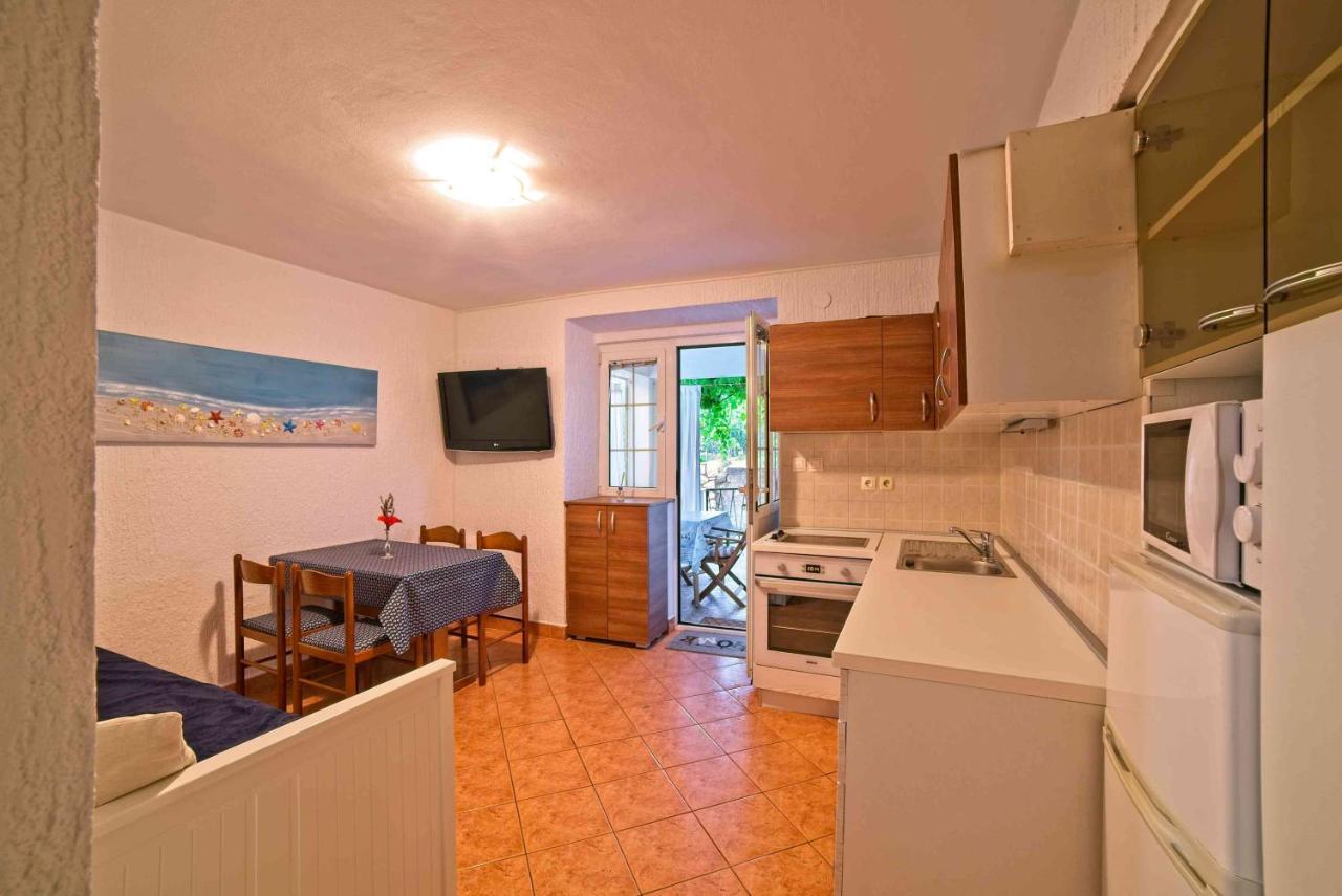 Beach Villa Ema Supetarska Draga Exterior foto