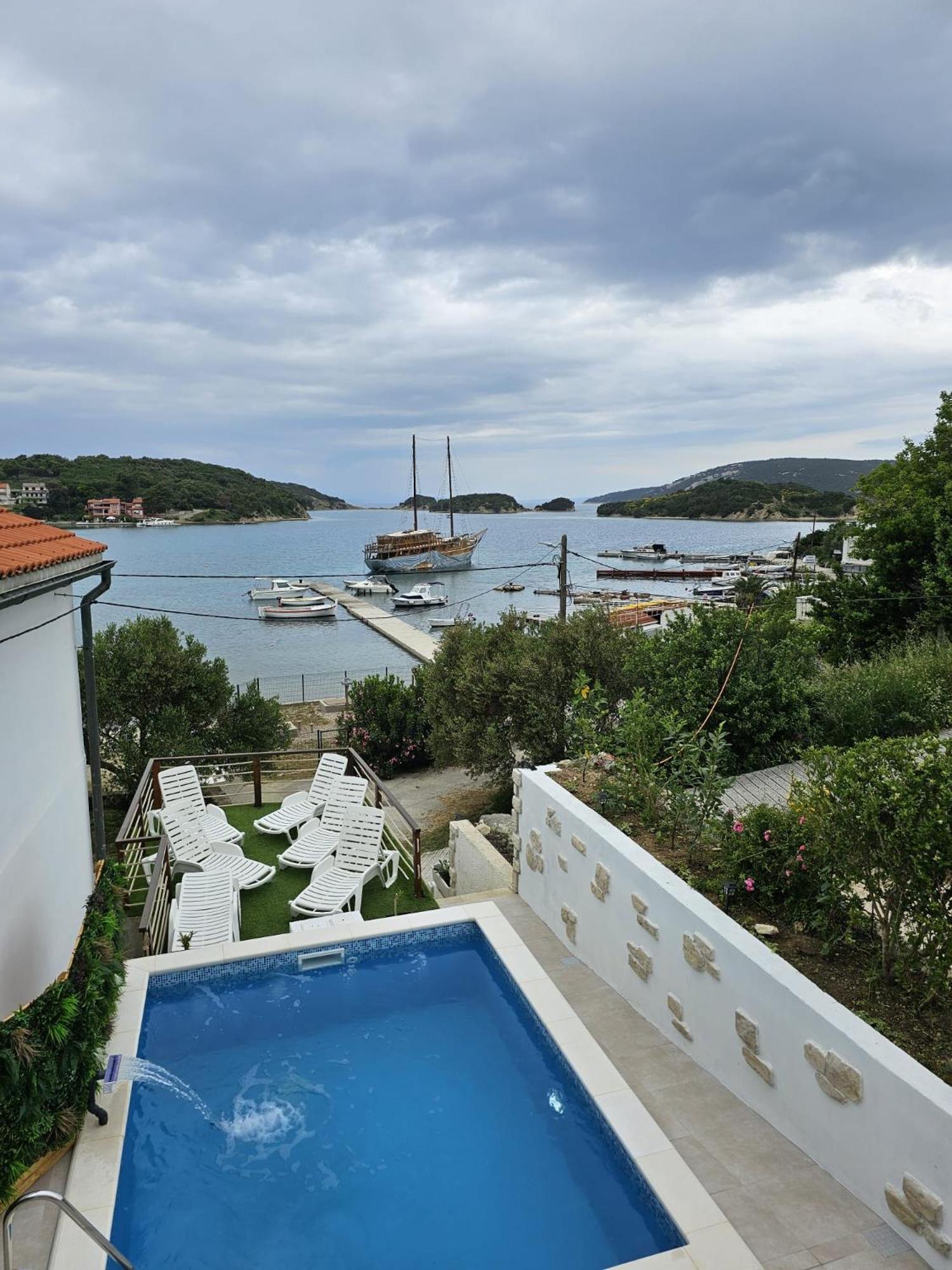 Beach Villa Ema Supetarska Draga Exterior foto